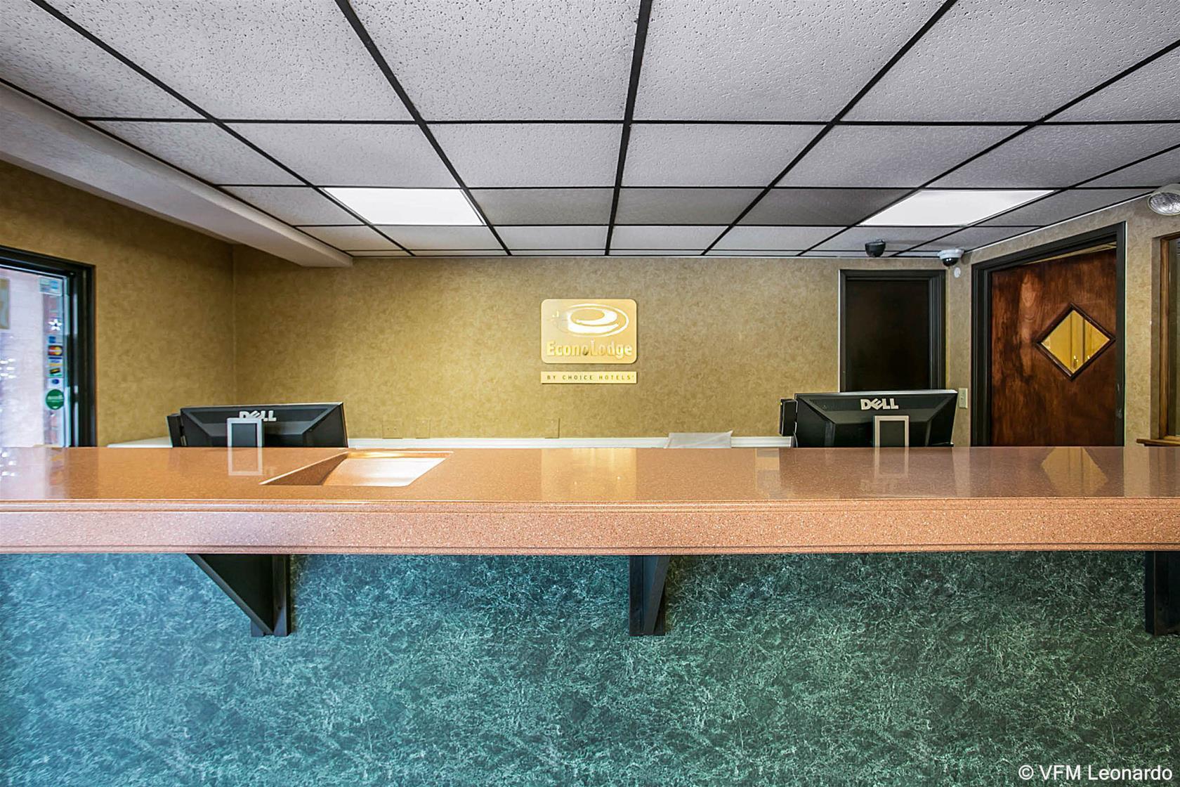 Econo Lodge Augusta, Downtown Екстер'єр фото
