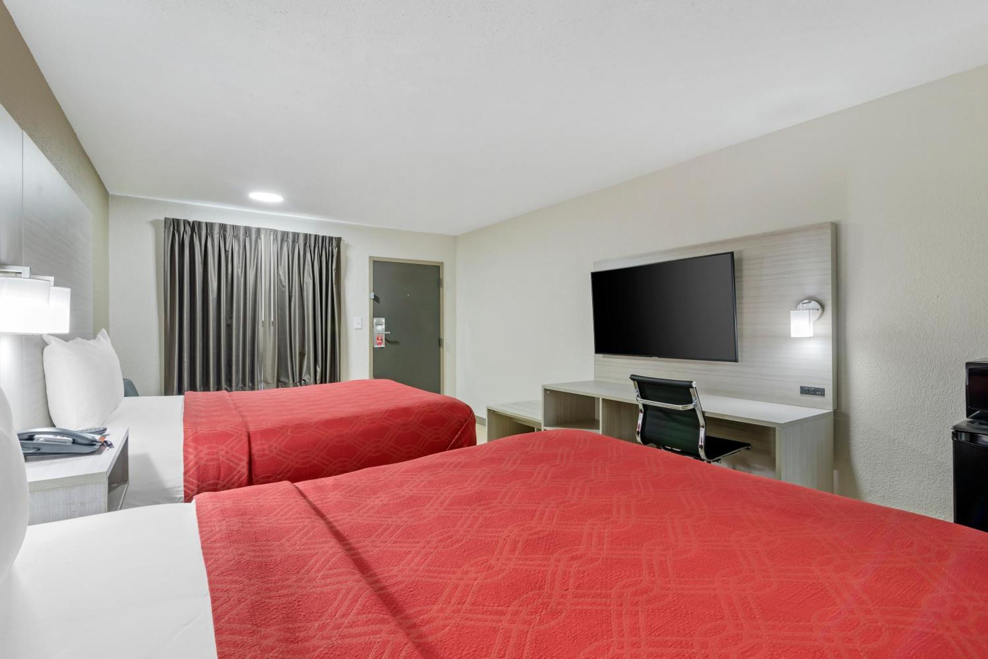 Econo Lodge Augusta, Downtown Екстер'єр фото