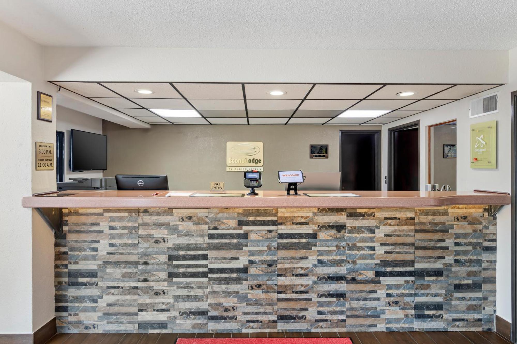 Econo Lodge Augusta, Downtown Екстер'єр фото